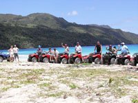 Tauro Tours et Aventures Quad avec votre ami Melvin Moya, l'expert en excursions et tours à Samana.